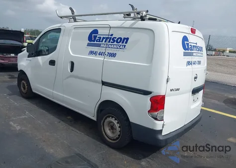 2015 Nissan Nv200 S z USA, uszkodzony, nr VIN 3N6CM0KN8FK697409